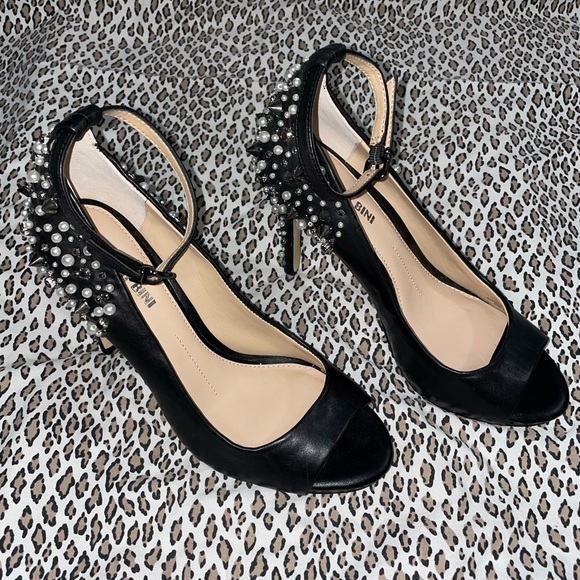 Gianni Bini Womens Ankle Strap Peep Toe Pumps Heels with Studs Pearls and Spikes - Picture 10 of 16